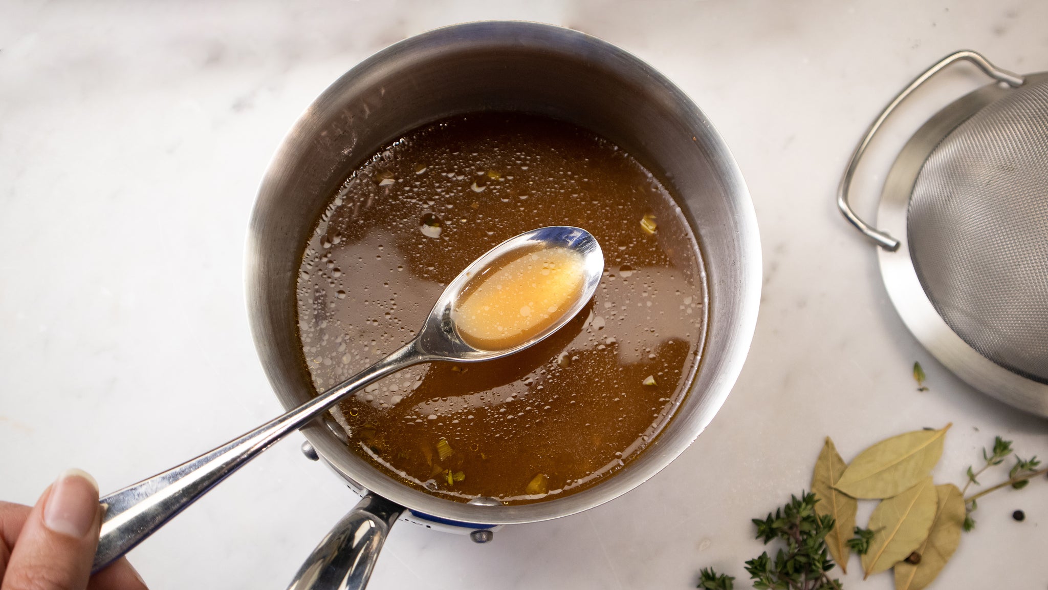 How to Make Chicken Stock From Scratch