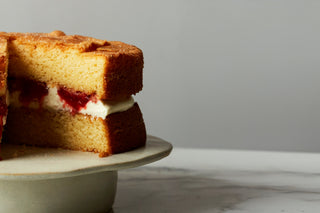 Recipe: Roasted Strawberry Victoria Sponge Cake