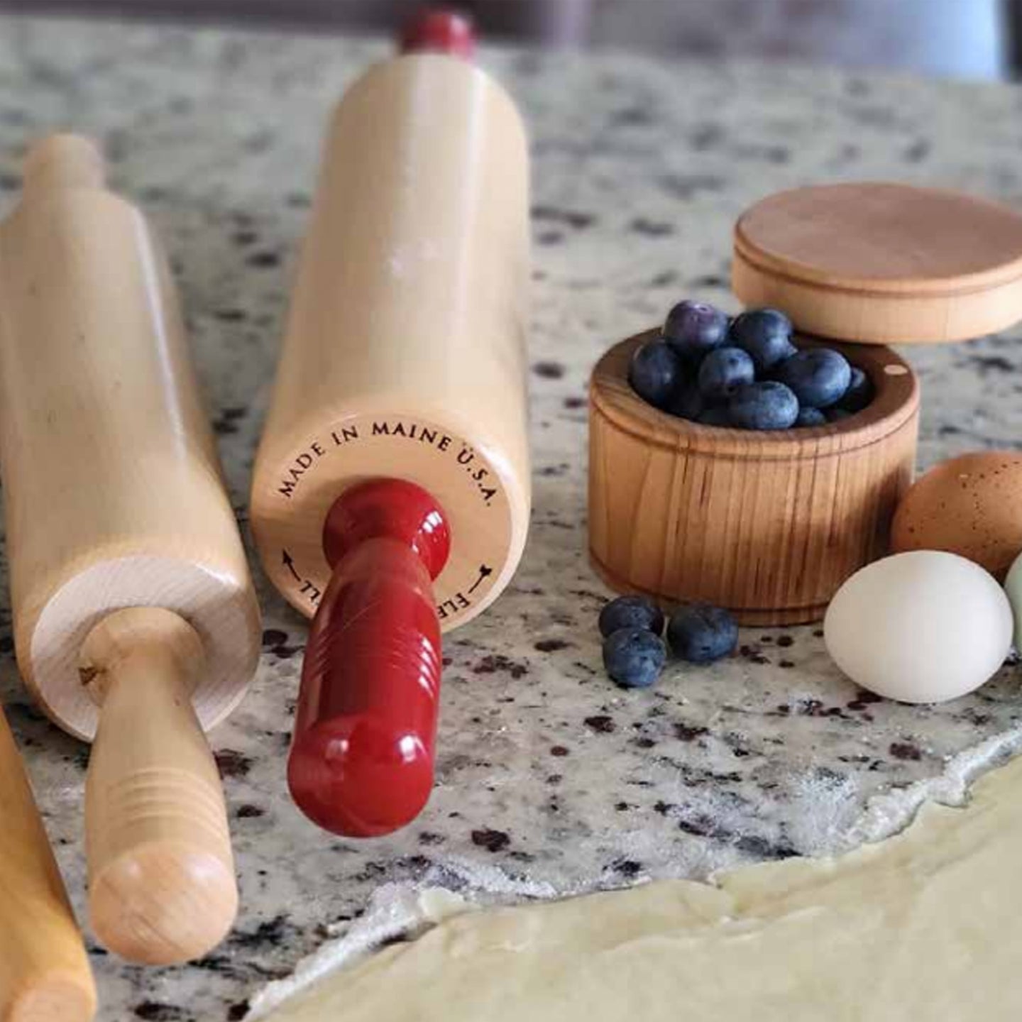 Fletchers' Mill Classic Rolling Pin 12inch Red Handle Borough Kitchen