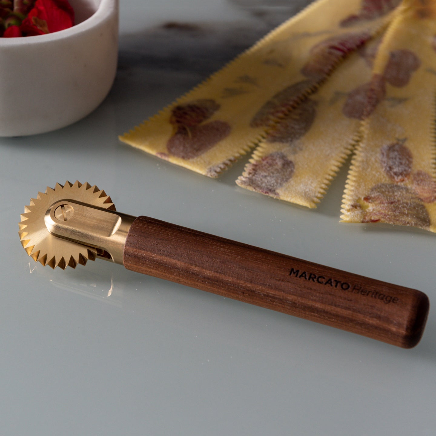 Marcato Smooth Pasta Cutter Wheel, Walnut & Brass