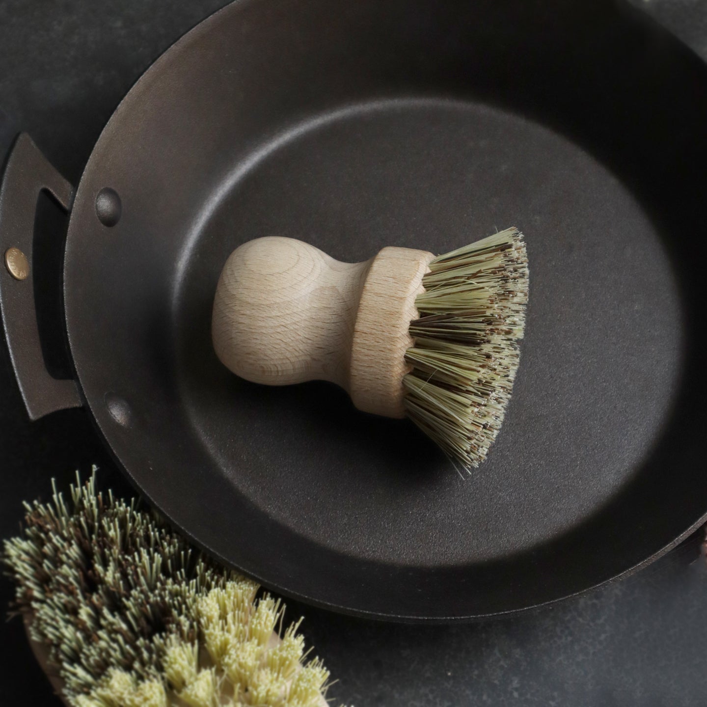 Pot Scrubbing Brush Borough Kitchen - Main Image