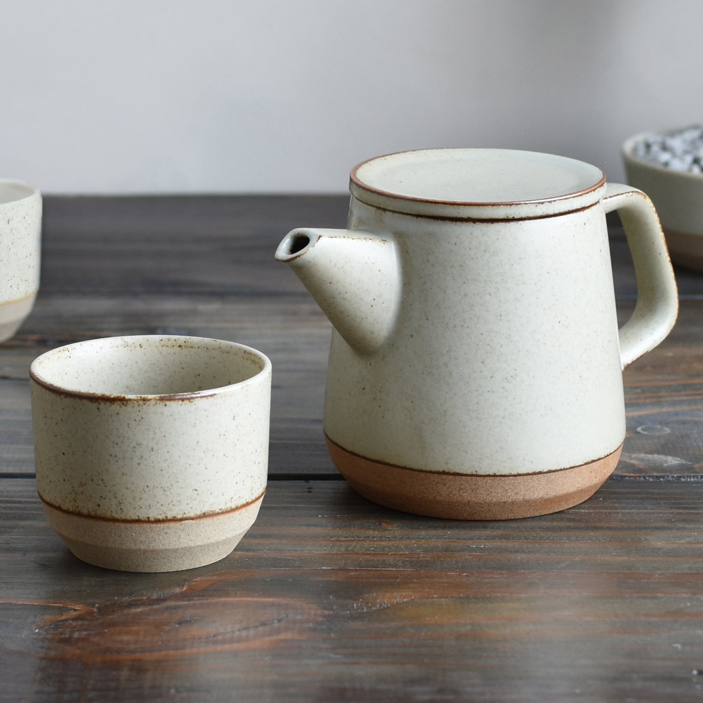Kinto Ceramic Lab Teapot / Beige Borough Kitchen