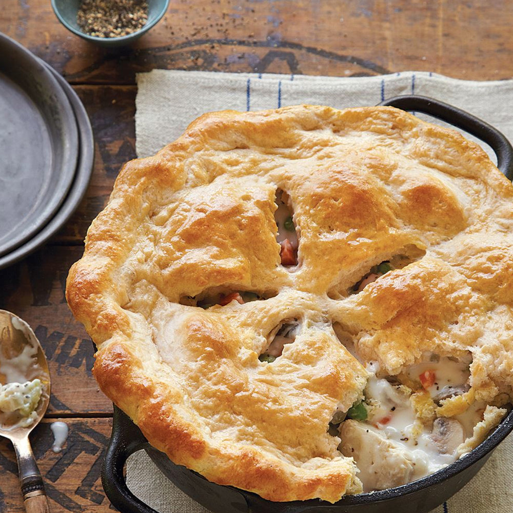 Lodge Dutch Oven with Loop Handles