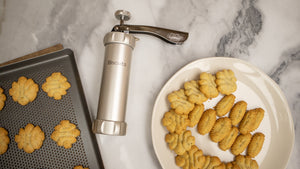 Recipe: Two-Bite Parmesan Biscuits