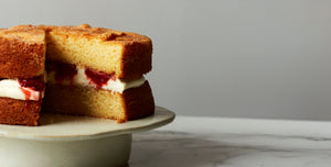 Recipe: Roasted Strawberry Victoria Sponge Cake