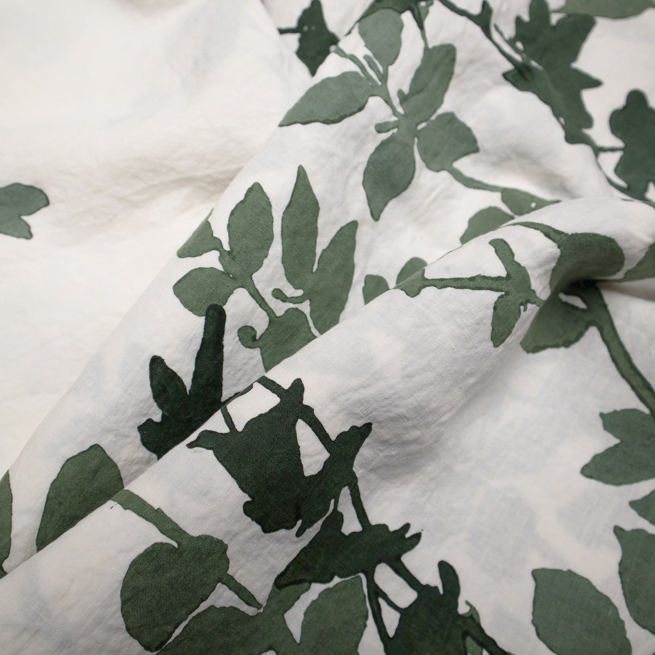 Bertozzi Linen Tablecloth / Giardino / 175x275cm