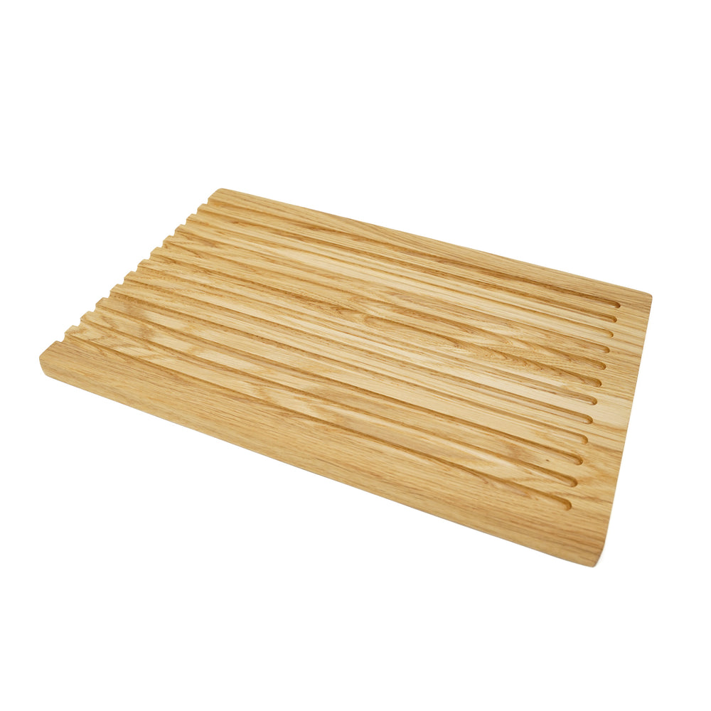 Borough Kitchen Bread Board / Oak