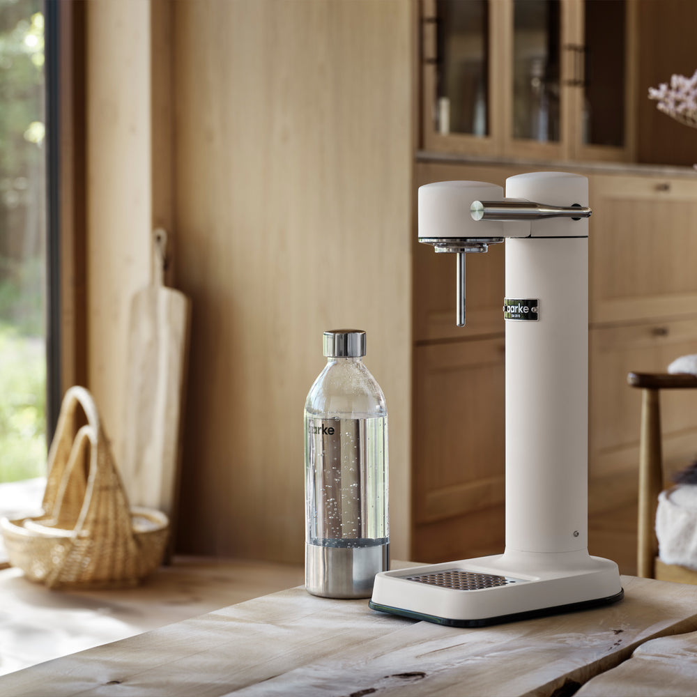 Aarke Carbonator 3 Sparkling Water Maker / Matte Sand