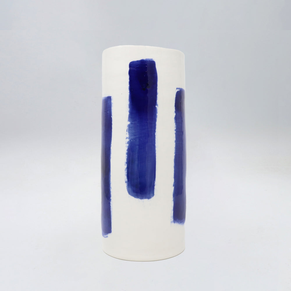 Bertozzi Brushed Vase / Porcelain / 25cm / Blue *