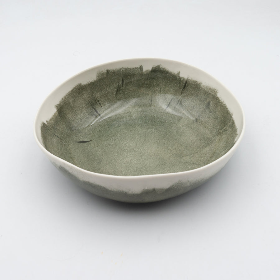 Bertozzi Twice-Brushed Bowl / Porcelain / 25cm / Dark Green *