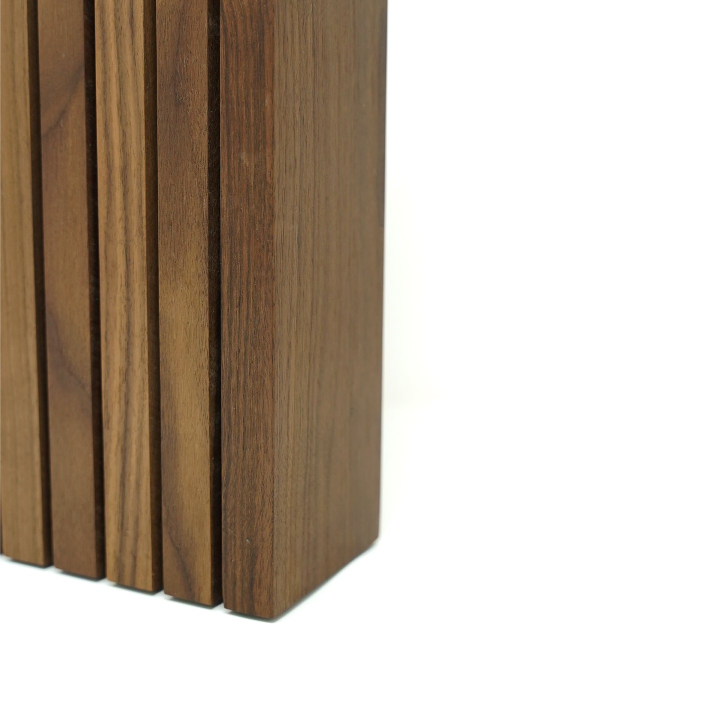 Borough Kitchen 5-Slot Magnetic Knife Block / Walnut