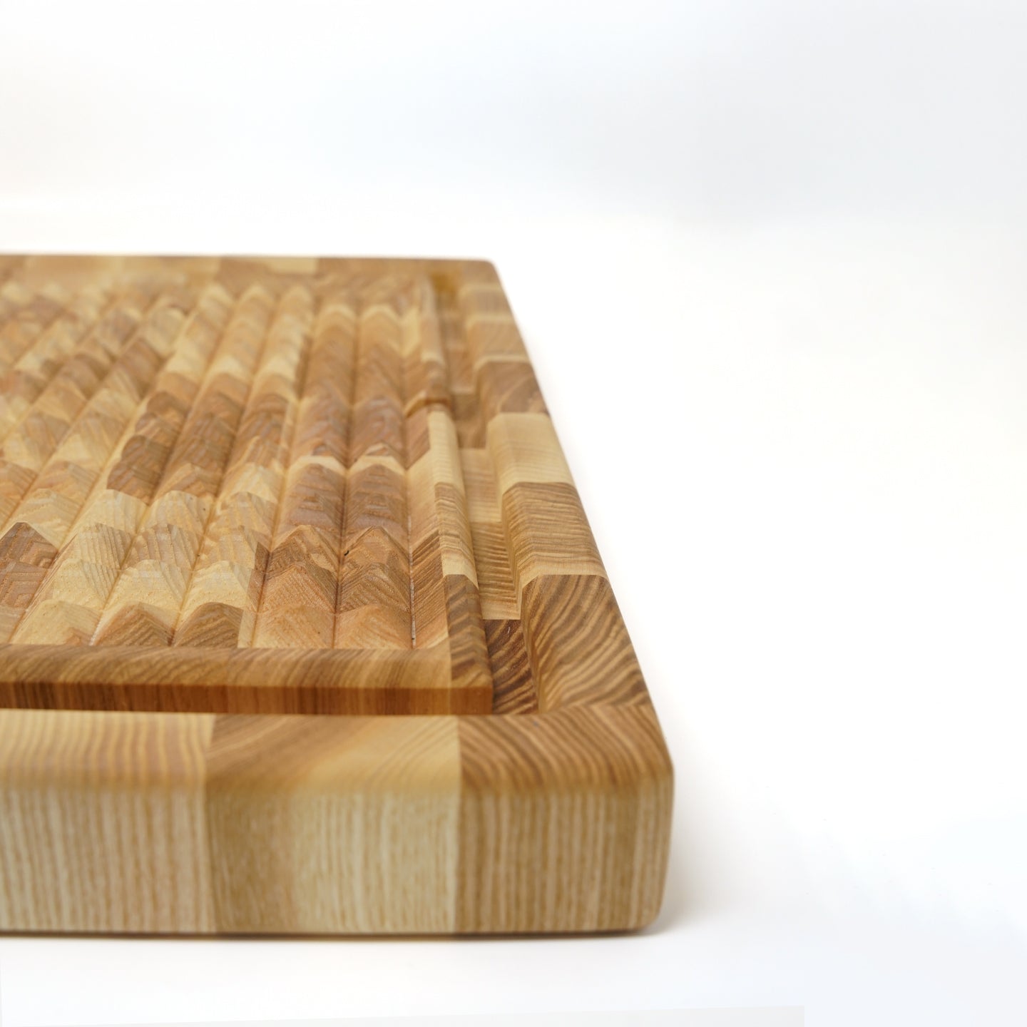 Borough Kitchen Spiked End Grain Carving Board / Ash