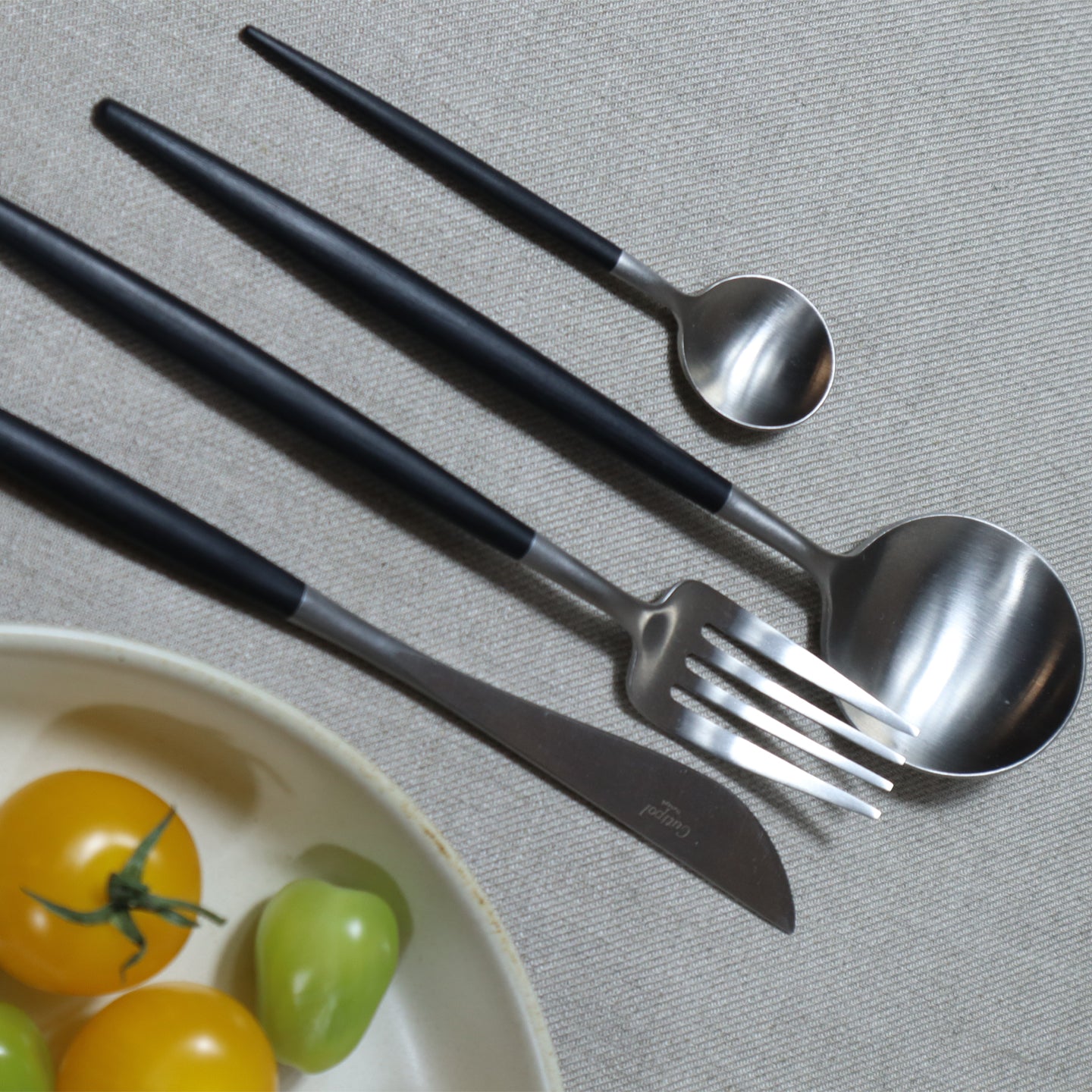 Cutipol Goa 75 Piece Cutlery Set / Black & Stainless Steel