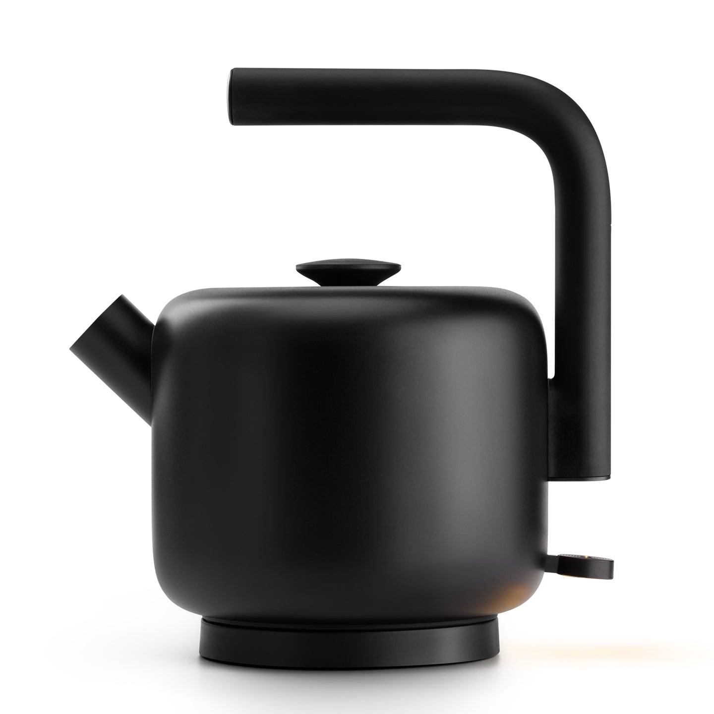 Fellow Clyde Electric Kettle / Matte Black | Borough Kitchen
