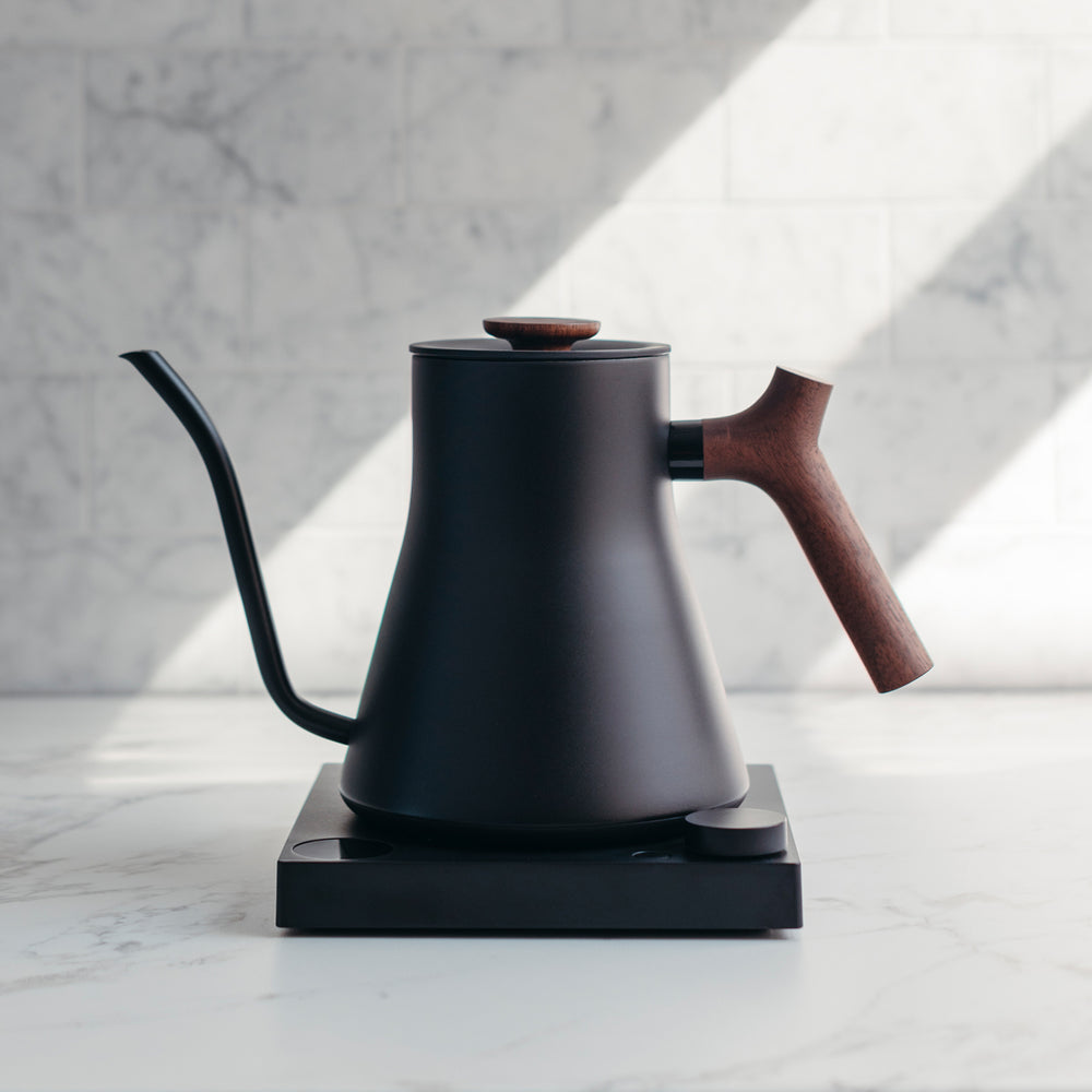 Fellow Stagg EKG Pro Pour-Over Electric Kettle / Matte Black/Walnut