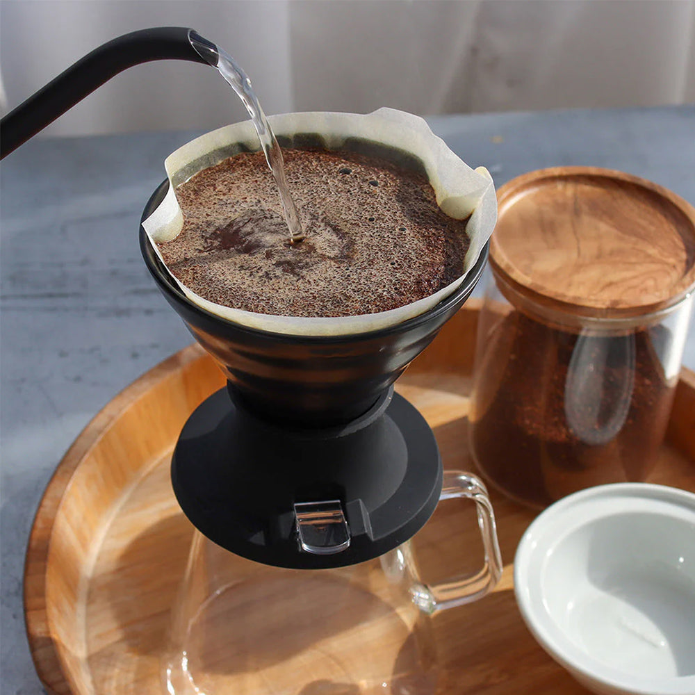 Hario Switch V60 Ceramic Immersion Coffee Dripper / Size 02 / Smokey Black