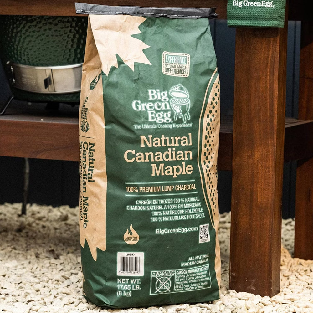 Big Green Egg Maple Lumpwood Charcoal / 8kg