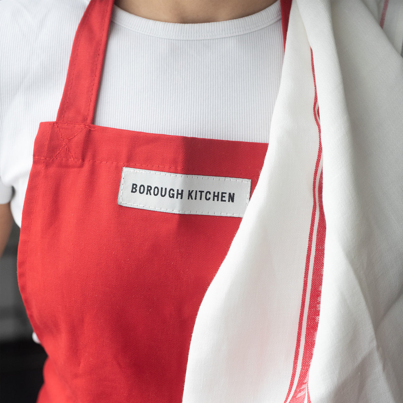Borough Kitchen Chef's Apron / Red
