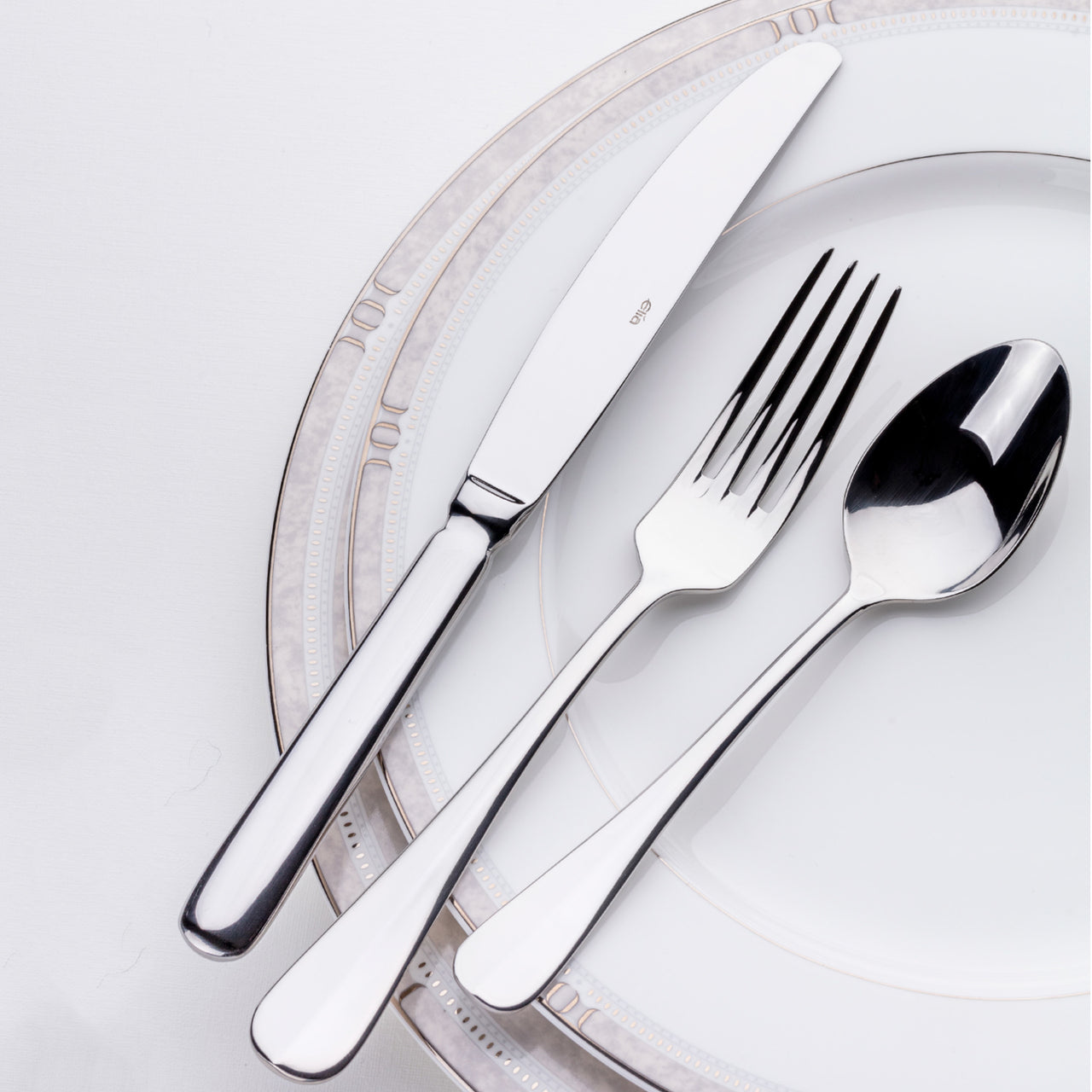 Avignon 44 piece Cutlery Set Borough Kitchen