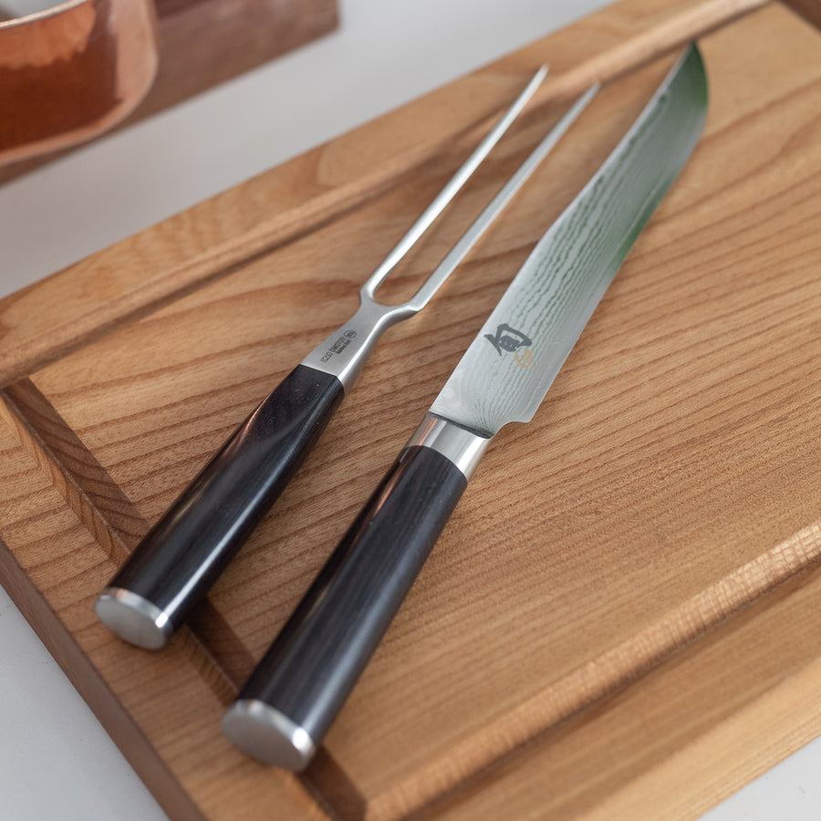 Kai Shun Classic Carving Knife / Fork Set