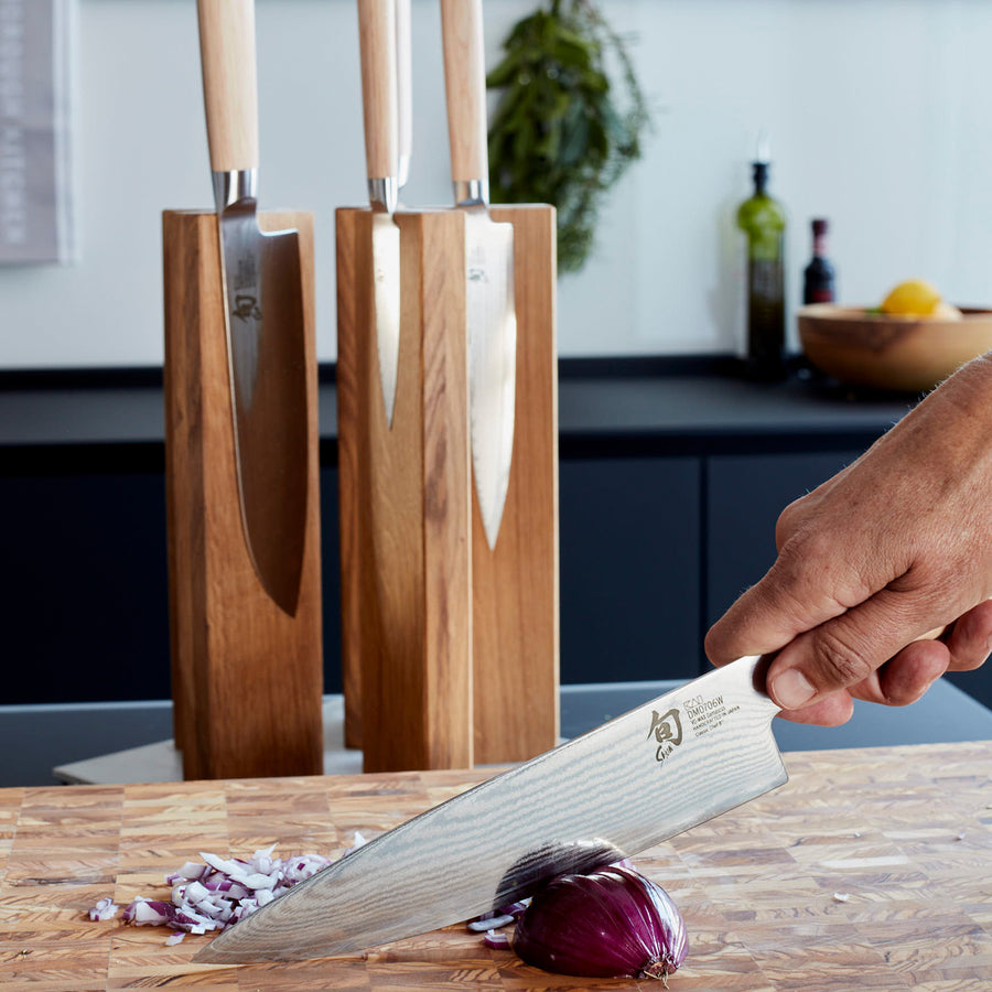 Kai Shun Classic White 5 Knife, Whetstone and Block Set / Oak Block