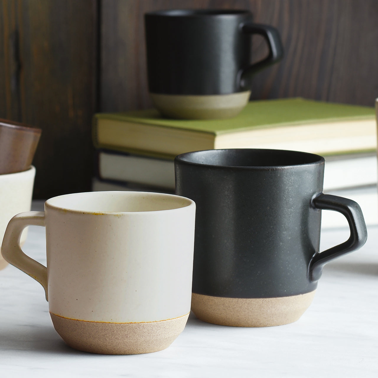Kinto Ceramic Lab Mug / Large / 410ml / Black