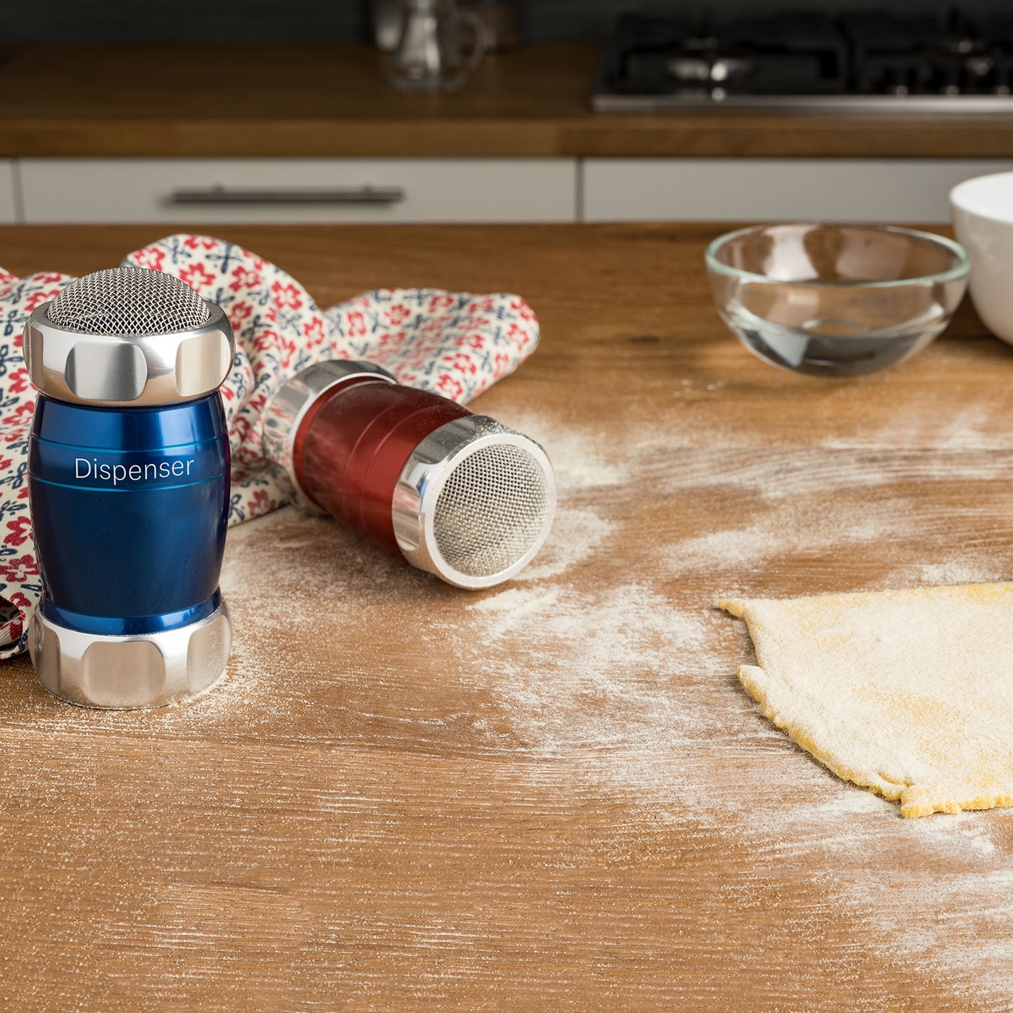 Marcato Flour Dispenser / Red