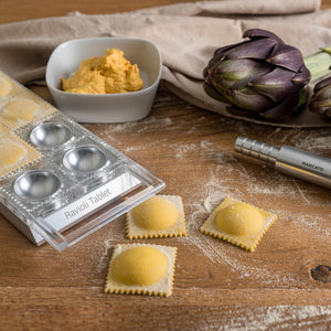 Ravioli Tablet Red - Marcato Türkiye | İtalyan Makarna ve Erişte Yapma Ravioli Tablet Red - Marcato Türkiye | İtalyan Makarna ve Erişte Yapma