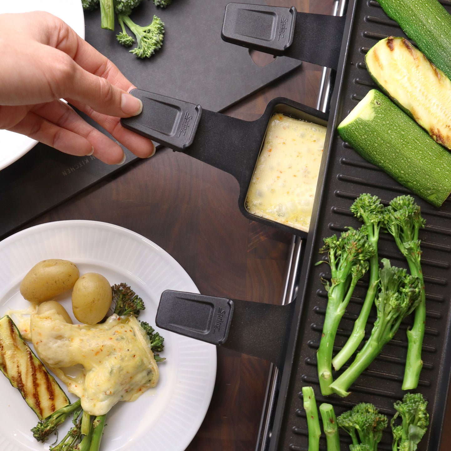 Spring Compact Raclette Grill w/Cast Aluminium Plate | Borough Kitchen