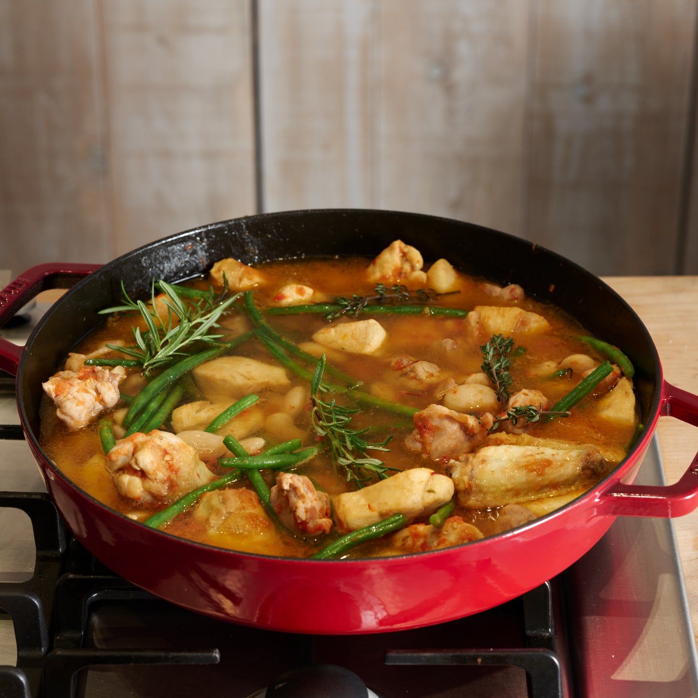 Staub Paella Pan / Cherry
