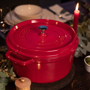 Staub Round Cocotte / Cherry